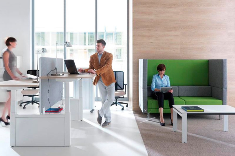 Energiezuinige-Zit-Sta-Tafel