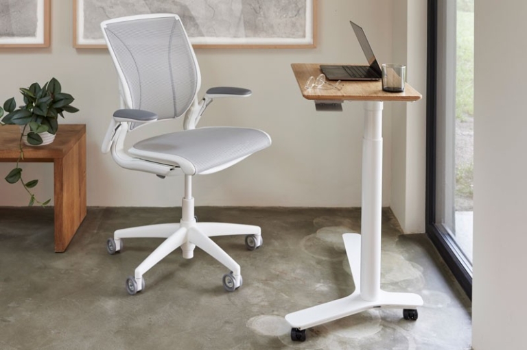 Human Scale Float Mini